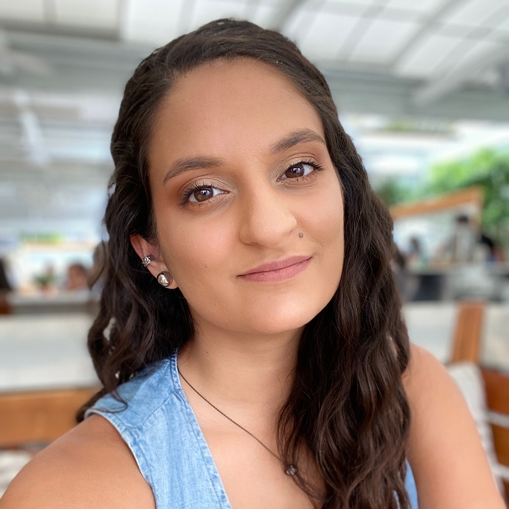 Meet your Posher, Sabrina